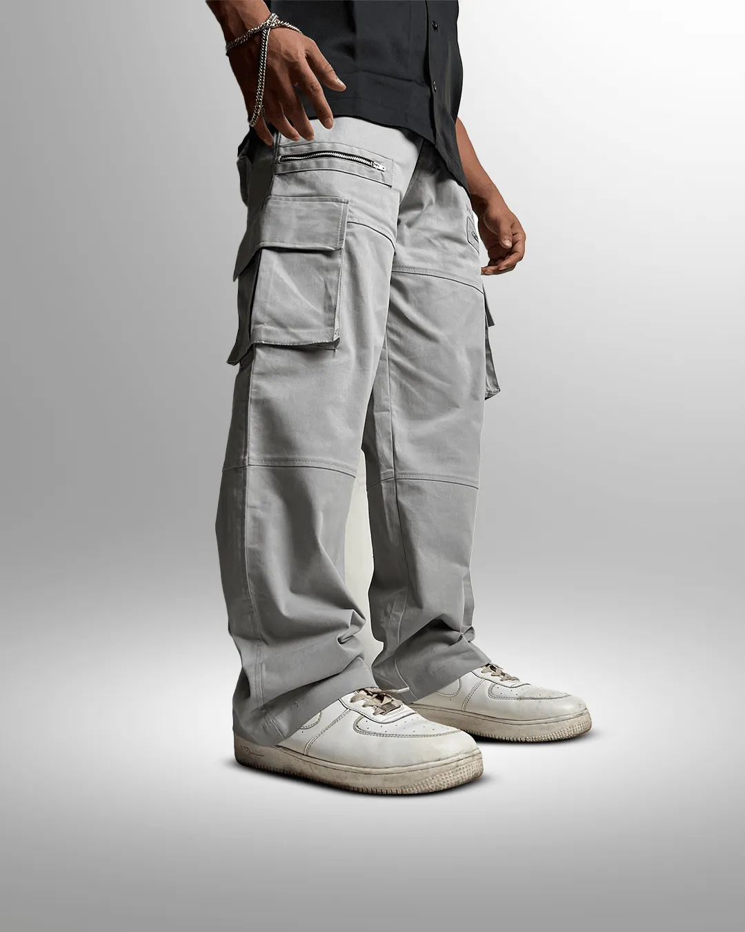 4 Trendy Cargo Pants @ Just ₹999
